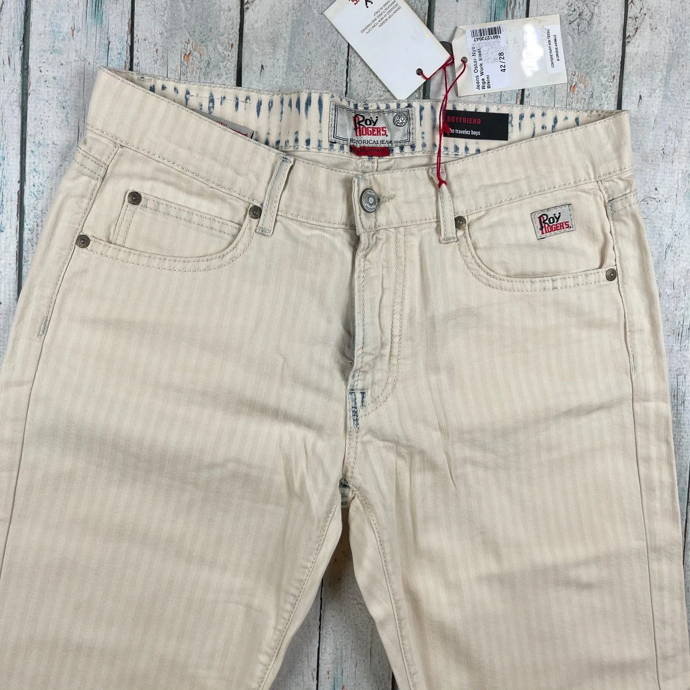 NWT- Roy Rogers Italian Ladies Self Stripe Boyfriend Jeans - Size 28