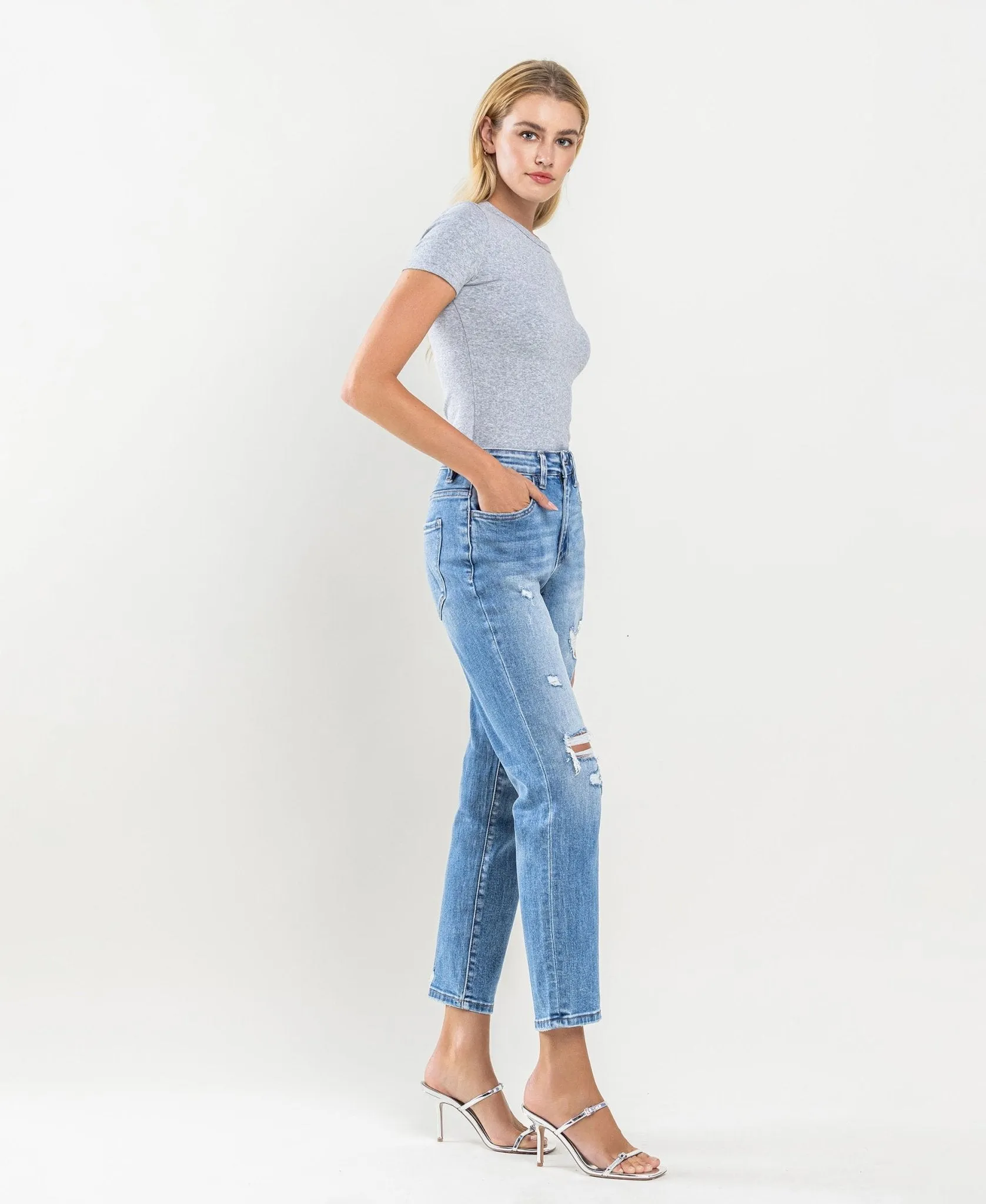 Vervet by Flying Monkey Erika Distressed Crop Mom Jeans