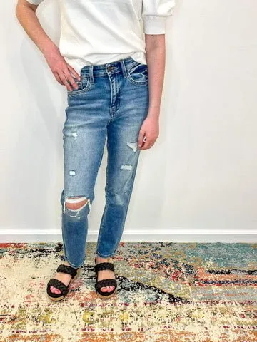 Vervet by Flying Monkey Erika Distressed Crop Mom Jeans